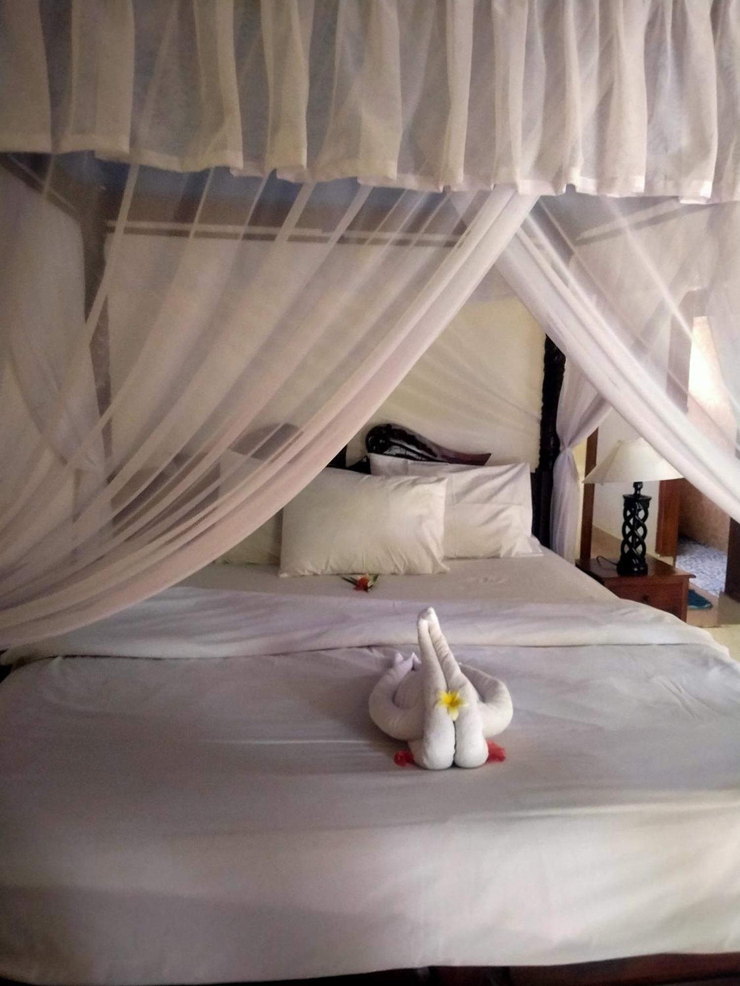Coral Bay Bungalows Амед Номер фото